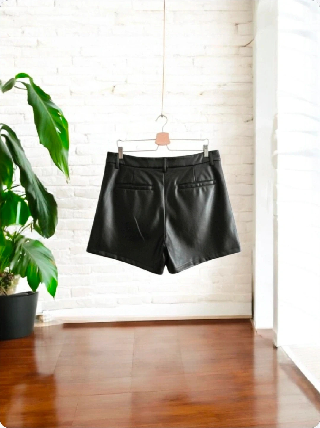 Primark faux leather shorts · Size L · Tailored fit · Great condition – Primark – taille L / 40 / 12 2