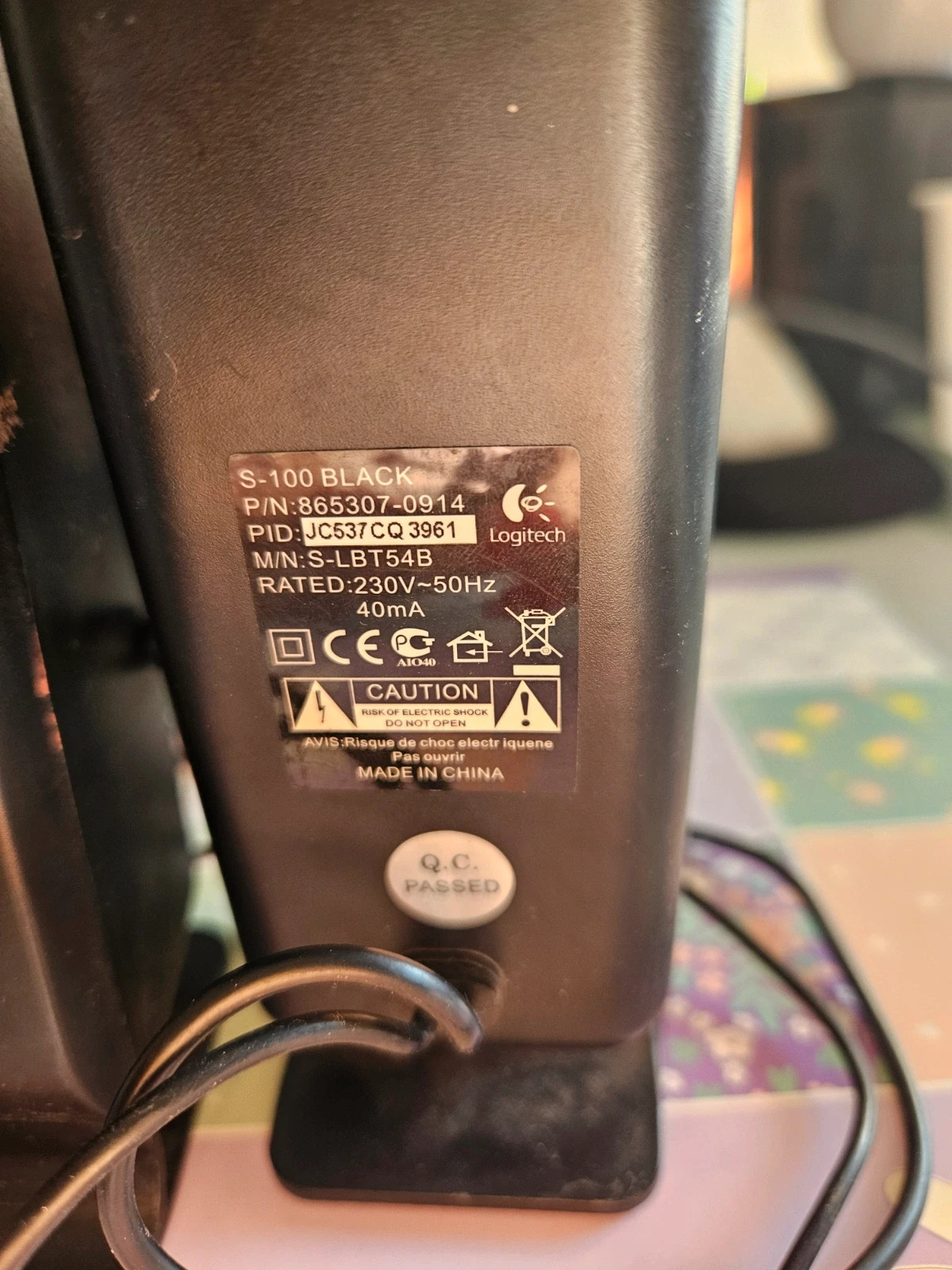 Logitech black speakers · Wired · Clear sound · Perfect condition – Logitech 3