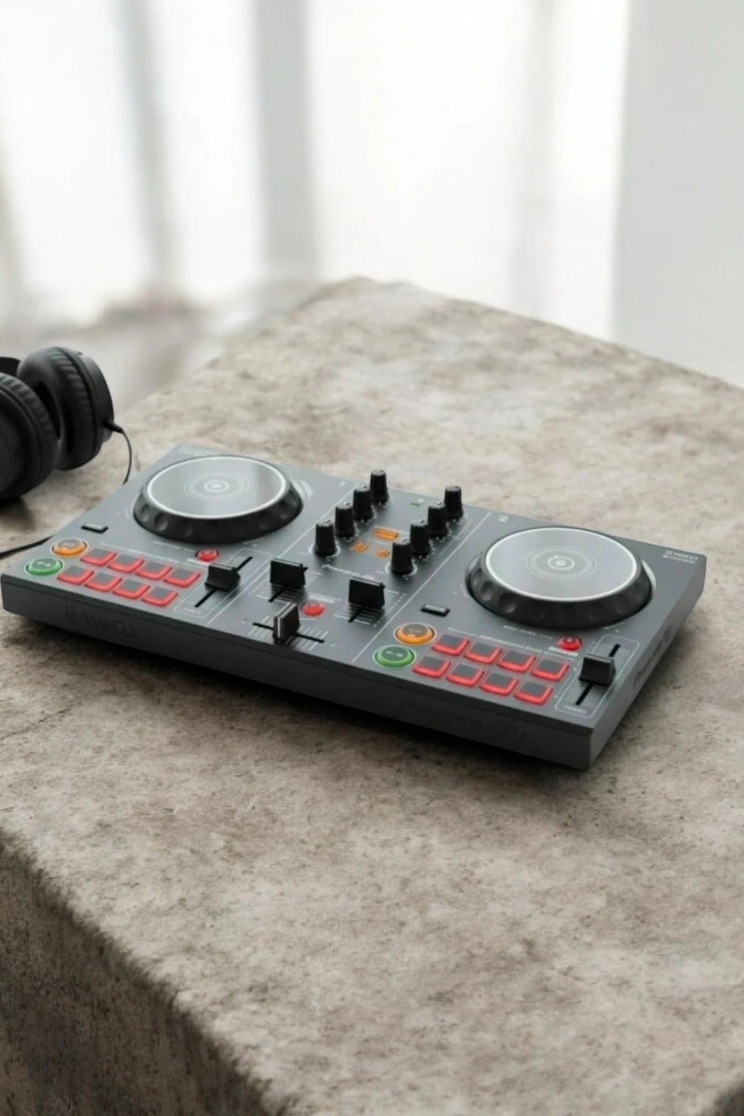 Controladora Pioneer DDJ-200 DJ nueva + regalo altavoces Woxter y auriculares OneOdio – Pioneer 2