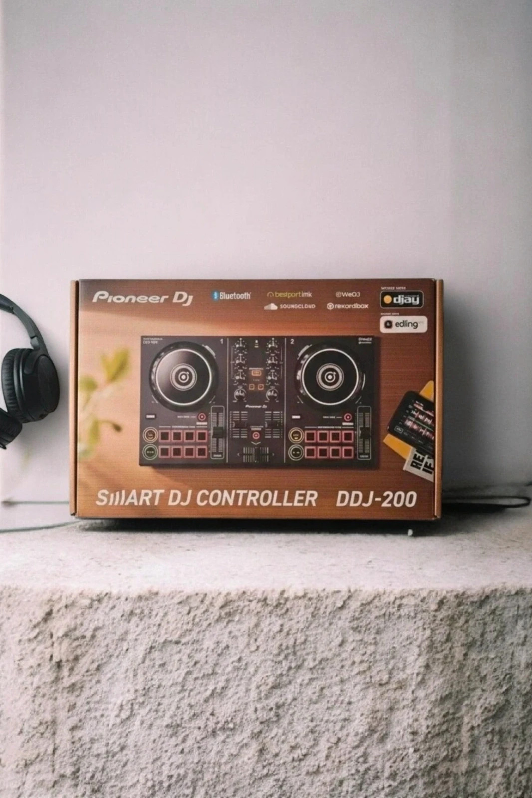 Controladora Pioneer DDJ-200 DJ nueva + regalo altavoces Woxter y auriculares OneOdio