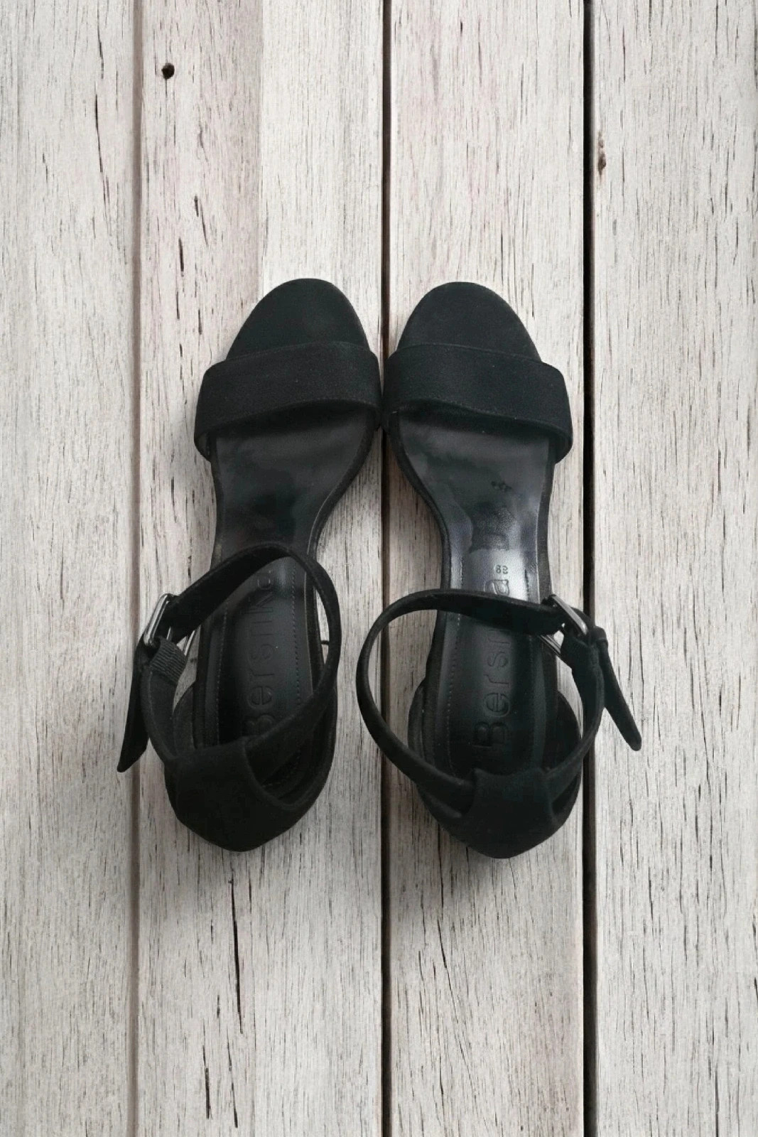 Sandalias Bershka negras tacón bloque 7 cm talla 40 · elegantes – Bershka – taille 40 4