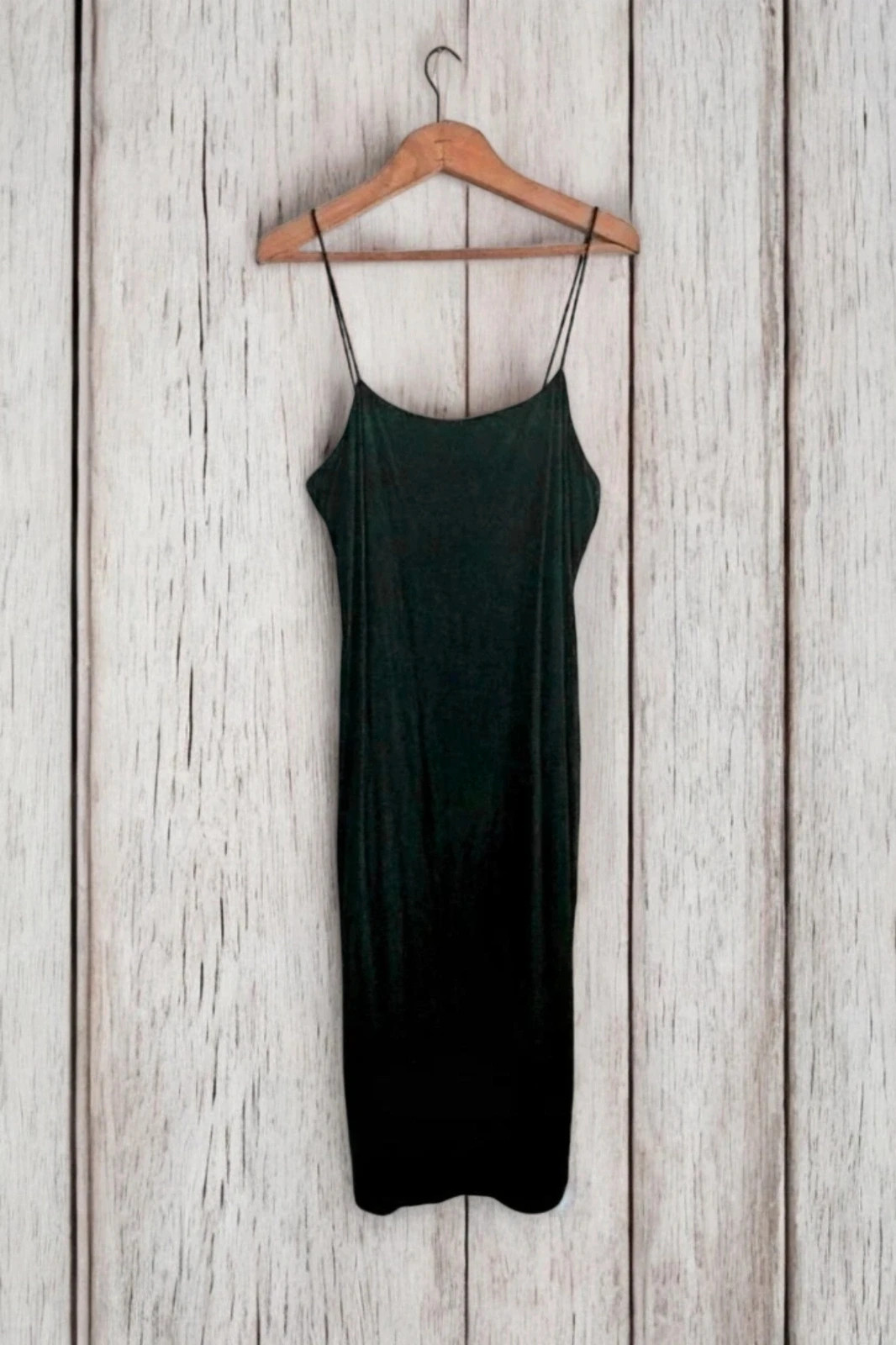 Vestido negro Shein Curve 1XL · básico ajustado · con forro · impecable y elástico