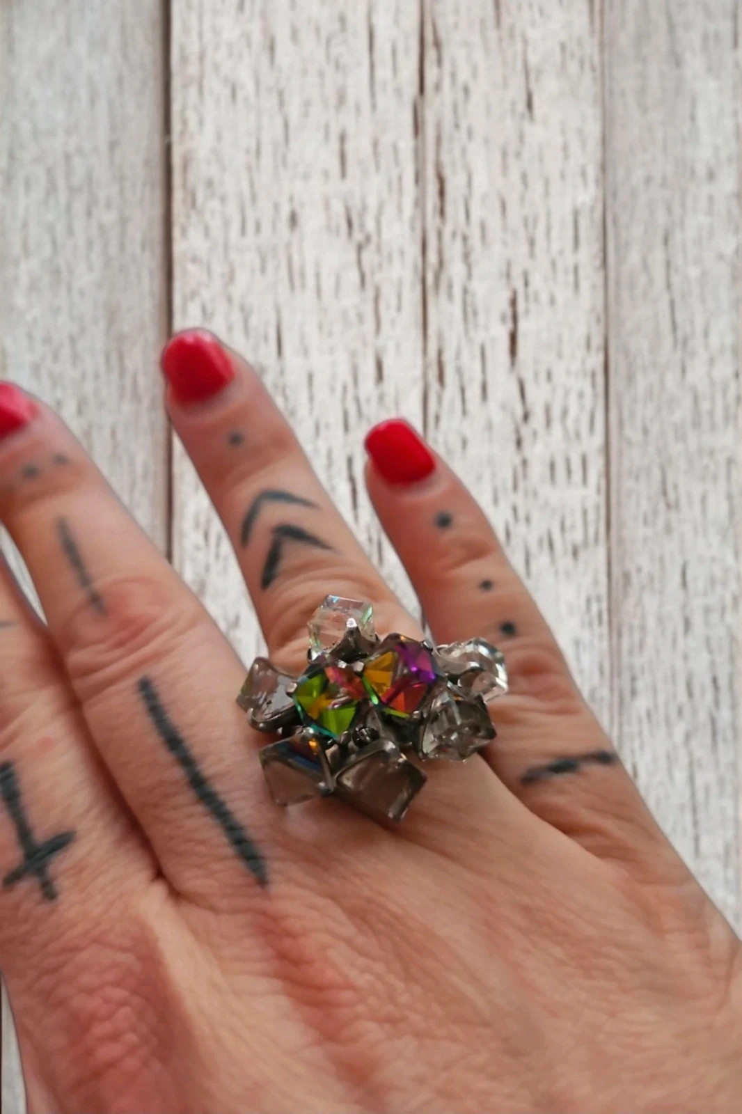 Anillo Swatch cubos · US 8 / EU 57-58 · Stainless steel · Crystal cubes · Impecable