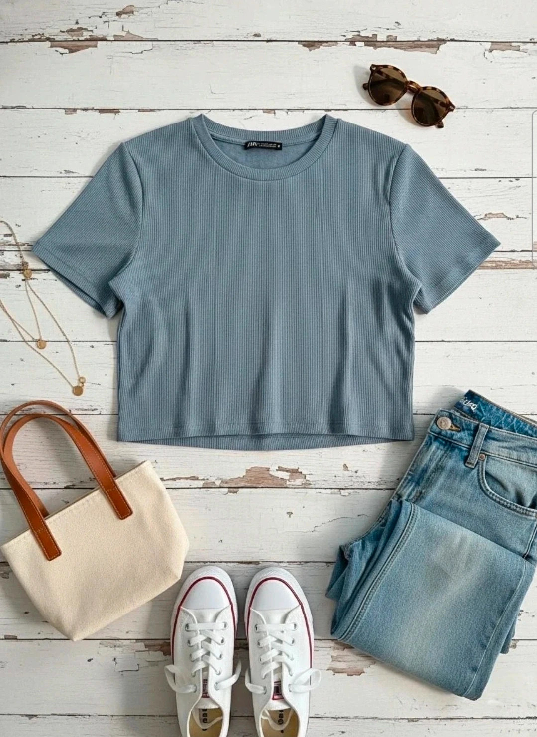 Camiseta cropped azul Zara L básica elástica nueva cuello redondo tendencia – Zara – taille L / 40 / 12 2