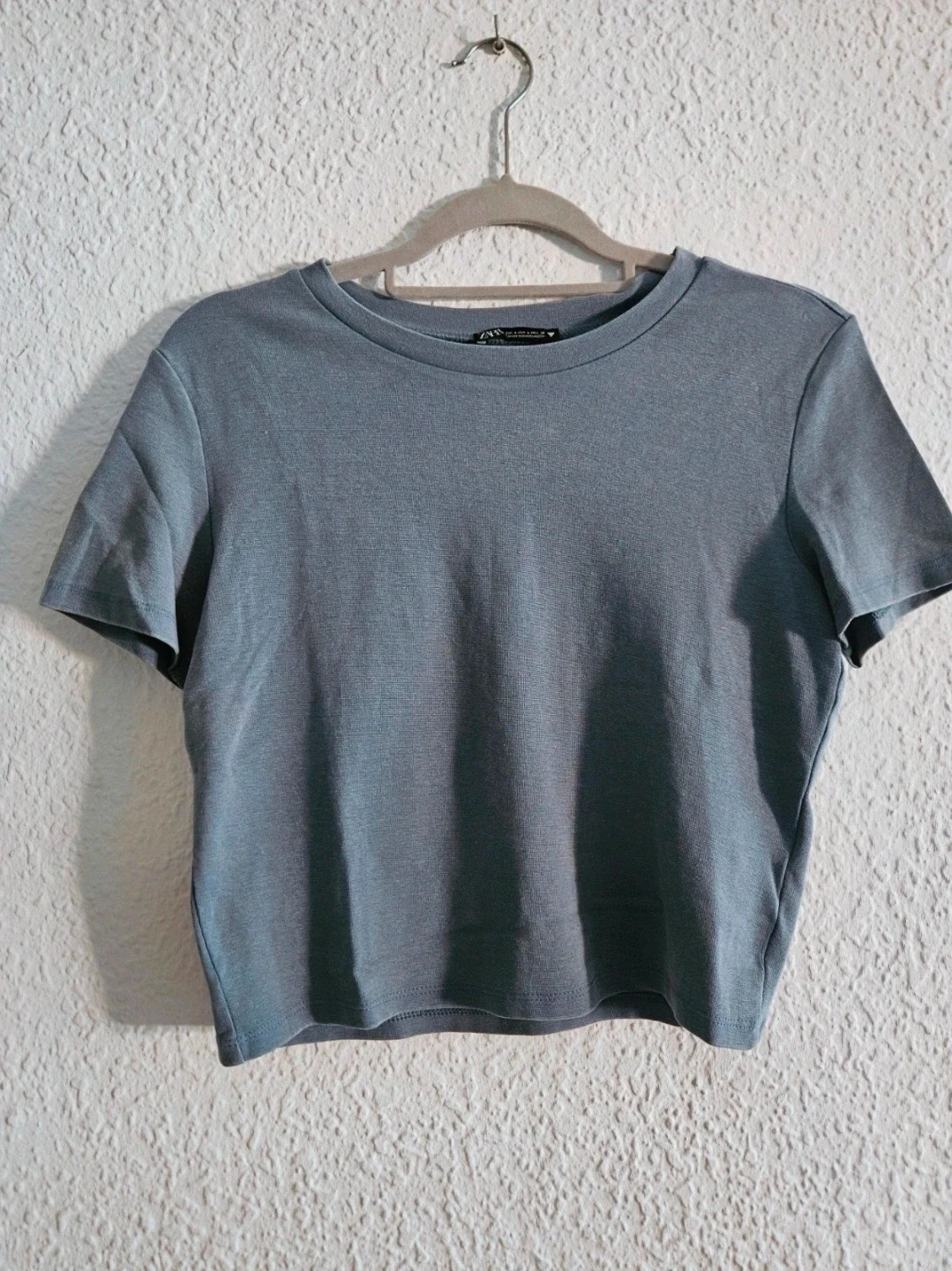 Camiseta cropped azul Zara L básica elástica nueva cuello redondo tendencia – Zara – taille L / 40 / 12 3
