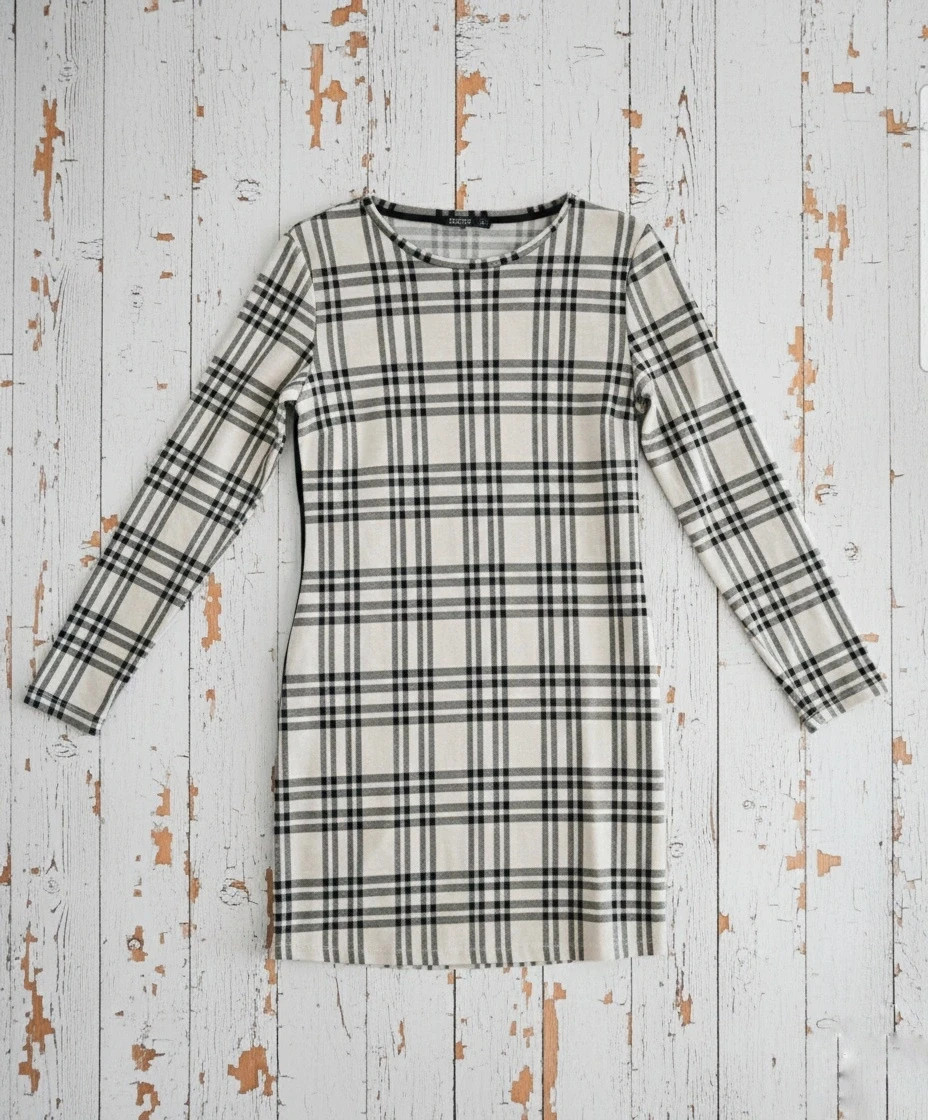 Bershka vestido mini L · cuadros tartán blanco/negro · manga larga · casual chic – Bershka – taille L / 40 / 12