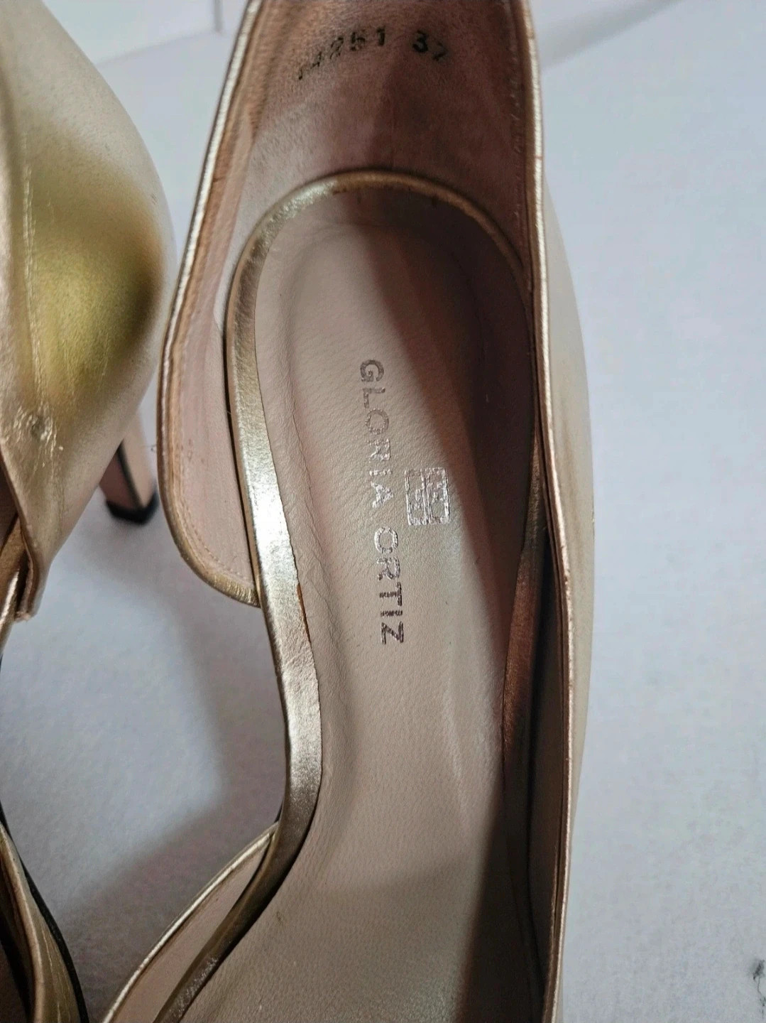 Zapatos tacón Gloria Ortiz dorados piel talla 37 elegante fiesta boda – Gloria Ortiz – taille 37 4