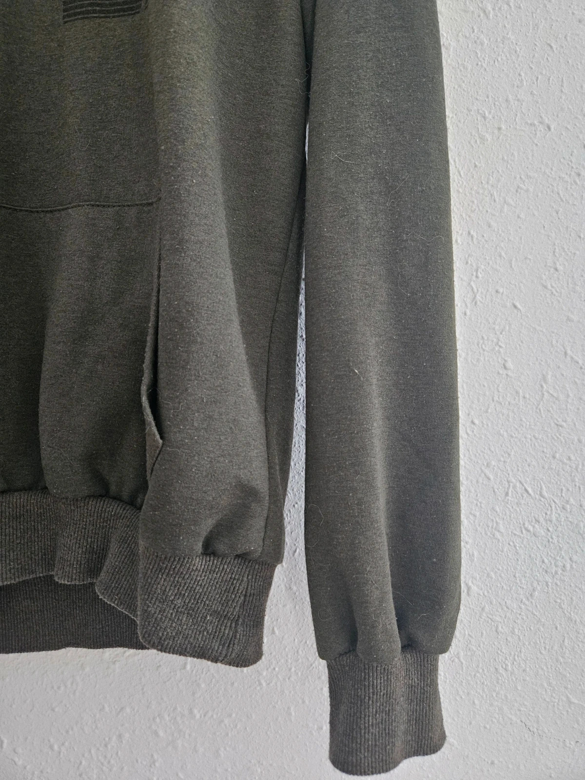 Sudadera Zalando verde militar con capucha unisex M | Sporty streetwear – Zalando – taille M 4