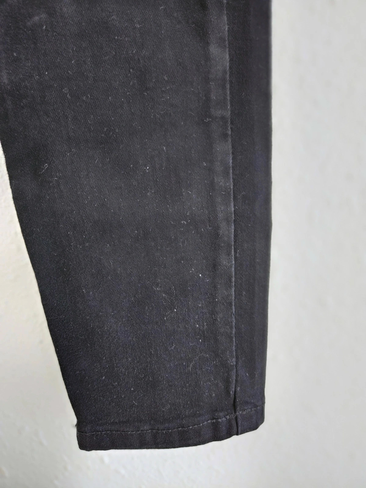 Vaqueros negros skinny Bershka mujer T36 algodón elásticos básicos 5 bolsillos impecables – Bershka – taille S / 36 / 8 4