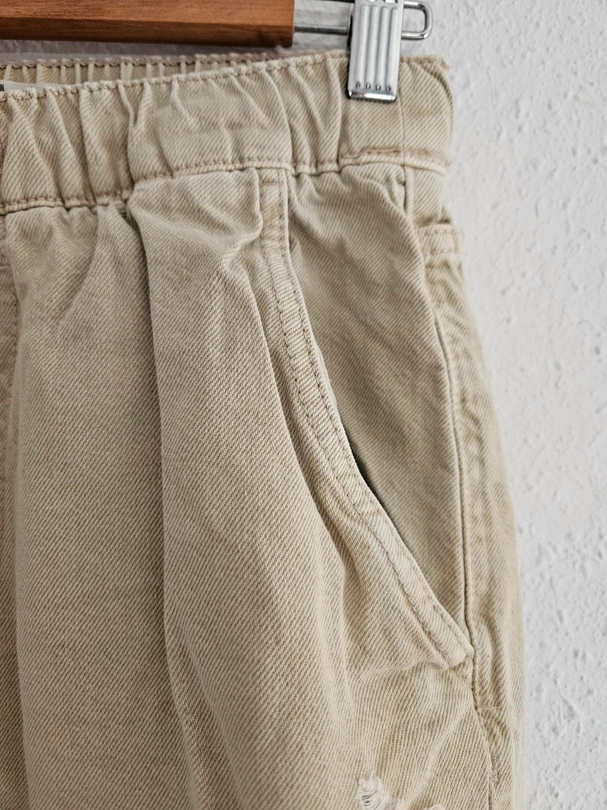 Jogger denim roto Bershka XS beige elástico – Bershka – taille XS / 34 / 6 5
