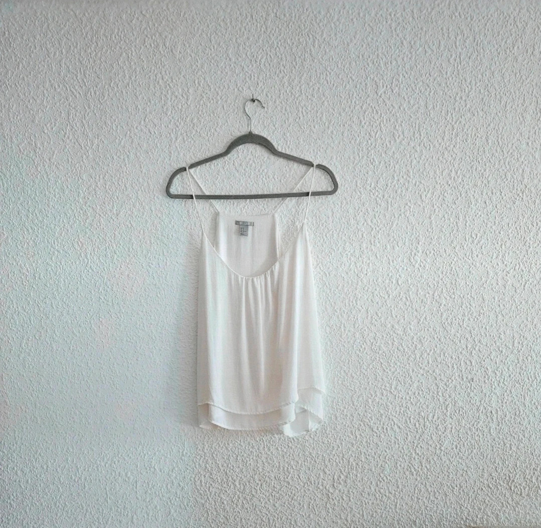H&M top blanco tirantes XXL fluido doble capa básico elegante blanco – H&M – taille XXXL / 46 / 18 2