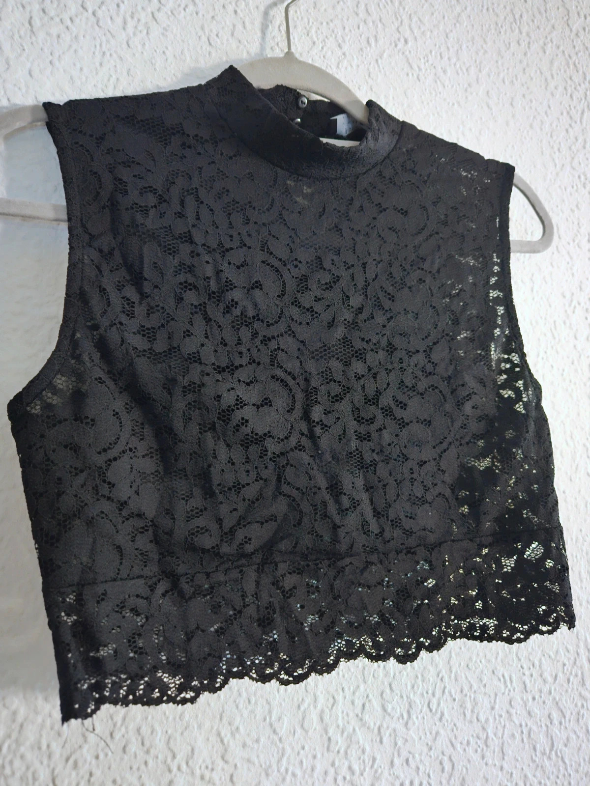 Top encaje negro Bershka · cuello alto floral · talla L · estilo elegante chic – Bershka – taille L / 40 / 12 4