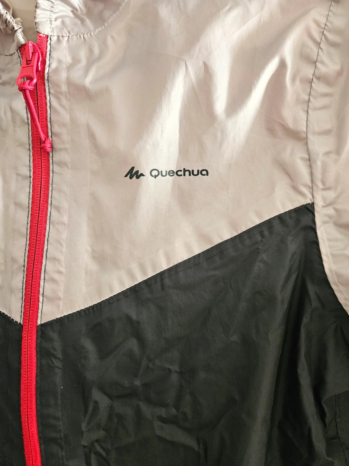 Cortavientos Quechua niño 12 años beige y negro con capucha, buen estado – Quechua – taille 12 ans / 152 cm 4