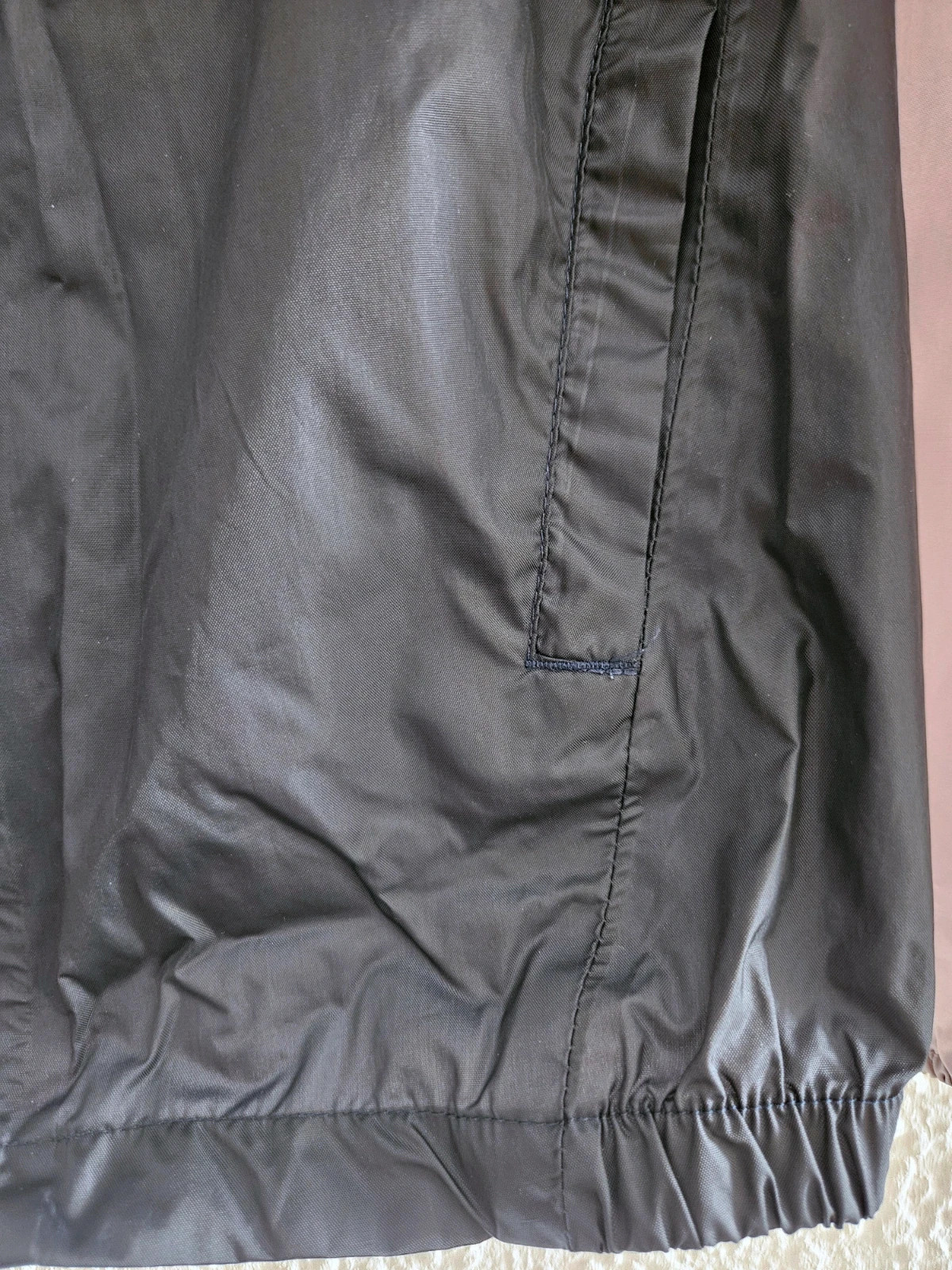 Cortavientos Quechua niño 12 años beige y negro con capucha, buen estado – Quechua – taille 12 ans / 152 cm 5