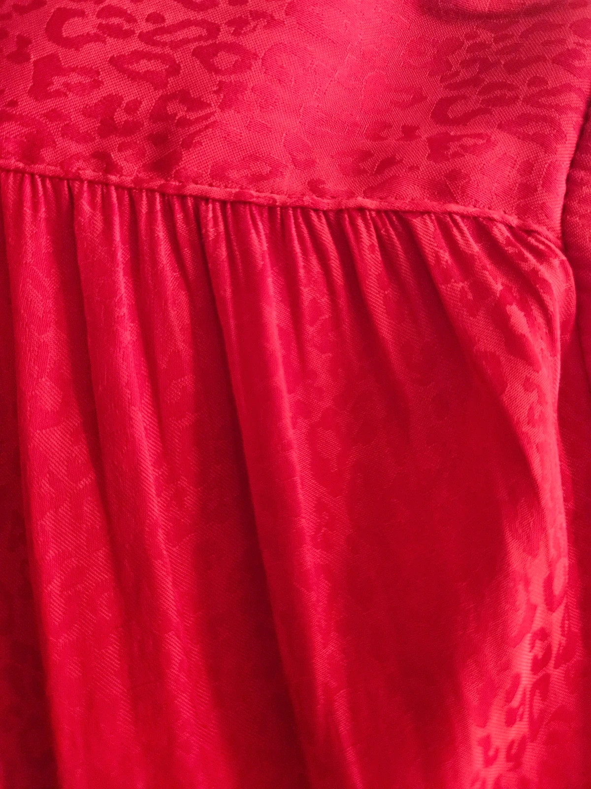 H&M red jacquard blouse · Size 40 · Romantic & boho style – H&M – taille L / 40 / 12 5