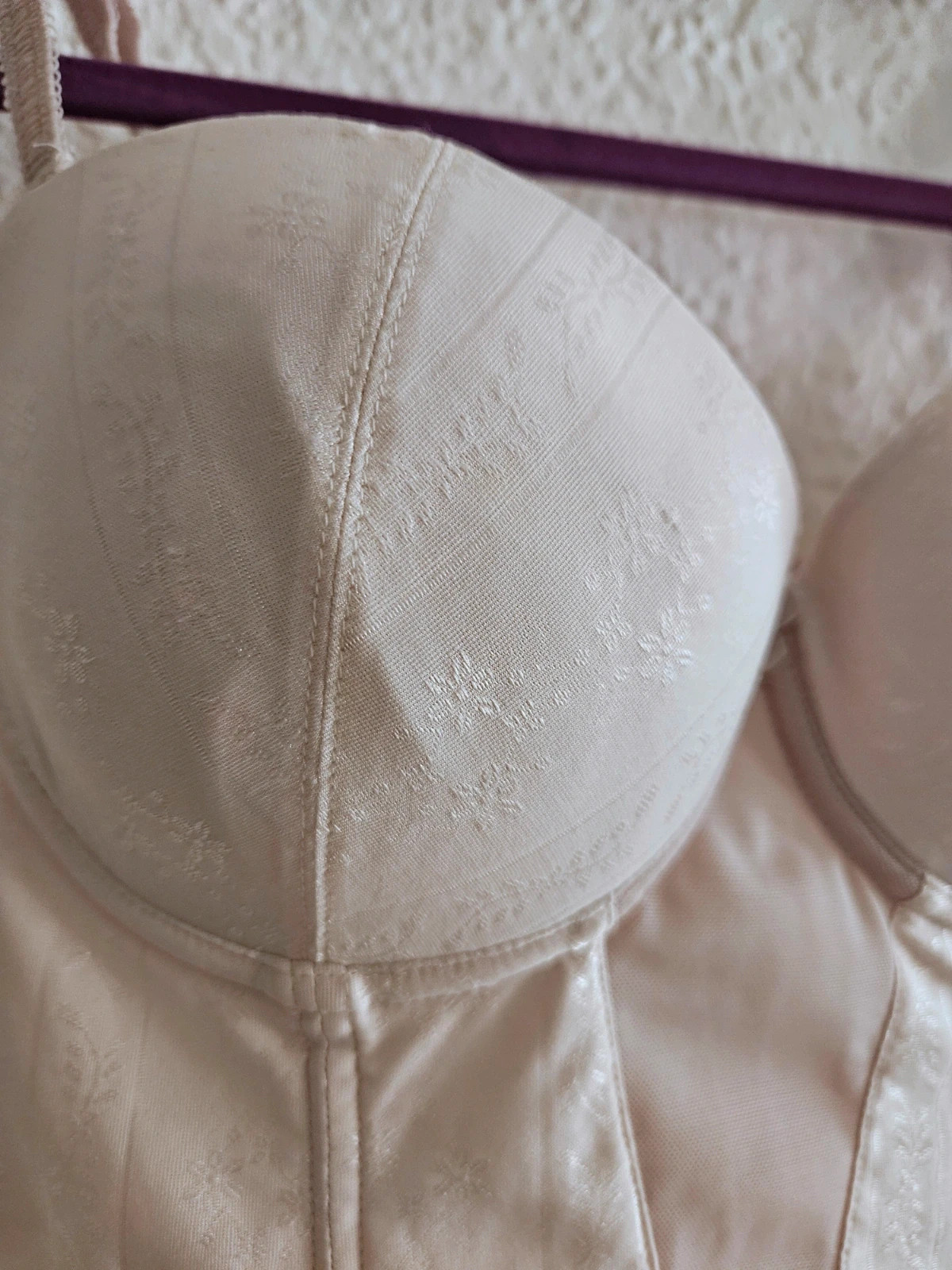 Etam cream lingerie corset · Size 80B · Romantic & boho style · Lace-up detail – Etam 4