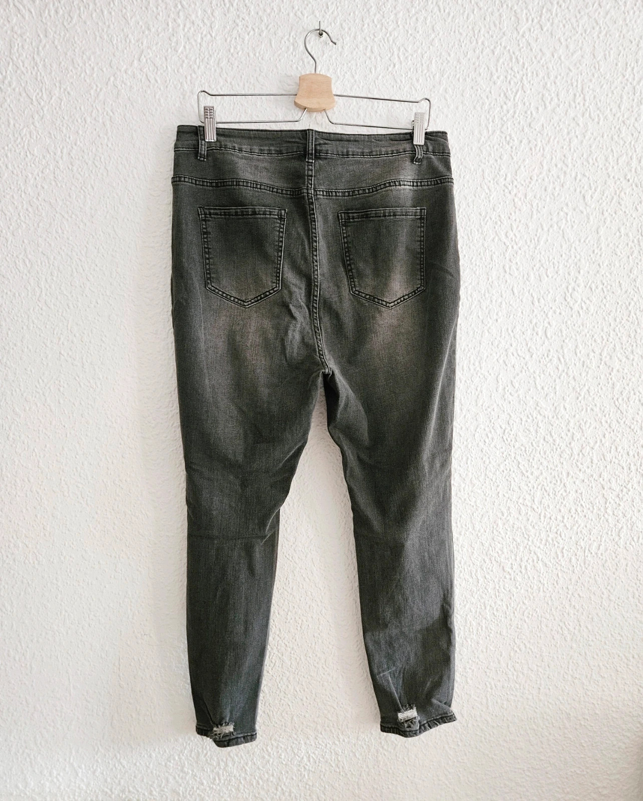 Shein Curve distressed black jeans · Size 1XL · Urban fit · Plus style – Shein Curve – taille XL / 42 / 14 5