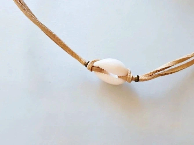 Boho suede choker · White bead detail · Local artisan piece · Adjustable chain 3