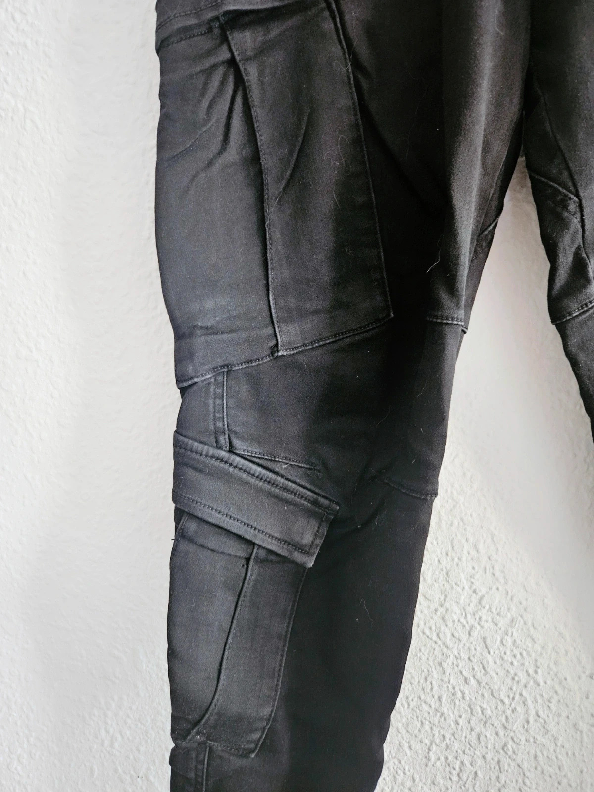 Pull&Bear black cargo joggers · Size XS · Urban style · Multi-pocket design – Pull & Bear – taille XS / 34 / 6 4
