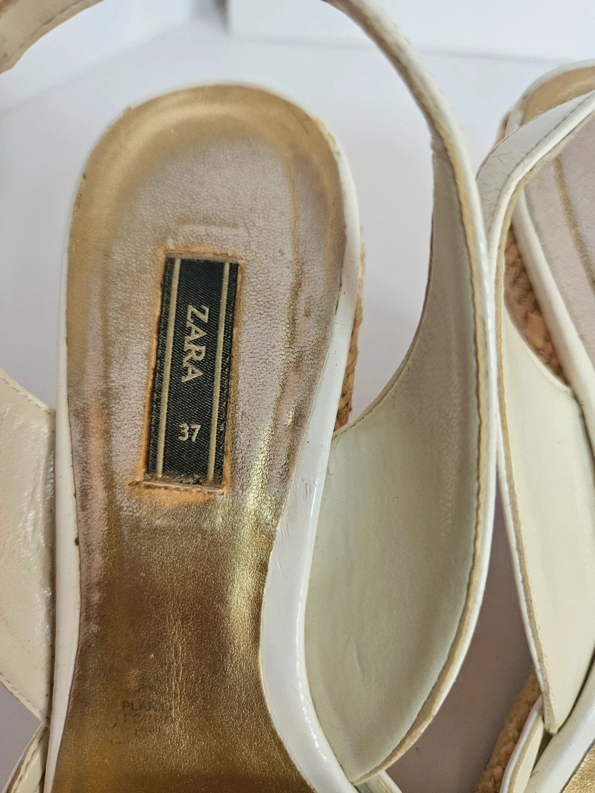 Sandalias Zara blancas 37 con plataforma estilo casual chic – Zara – taille 37 5