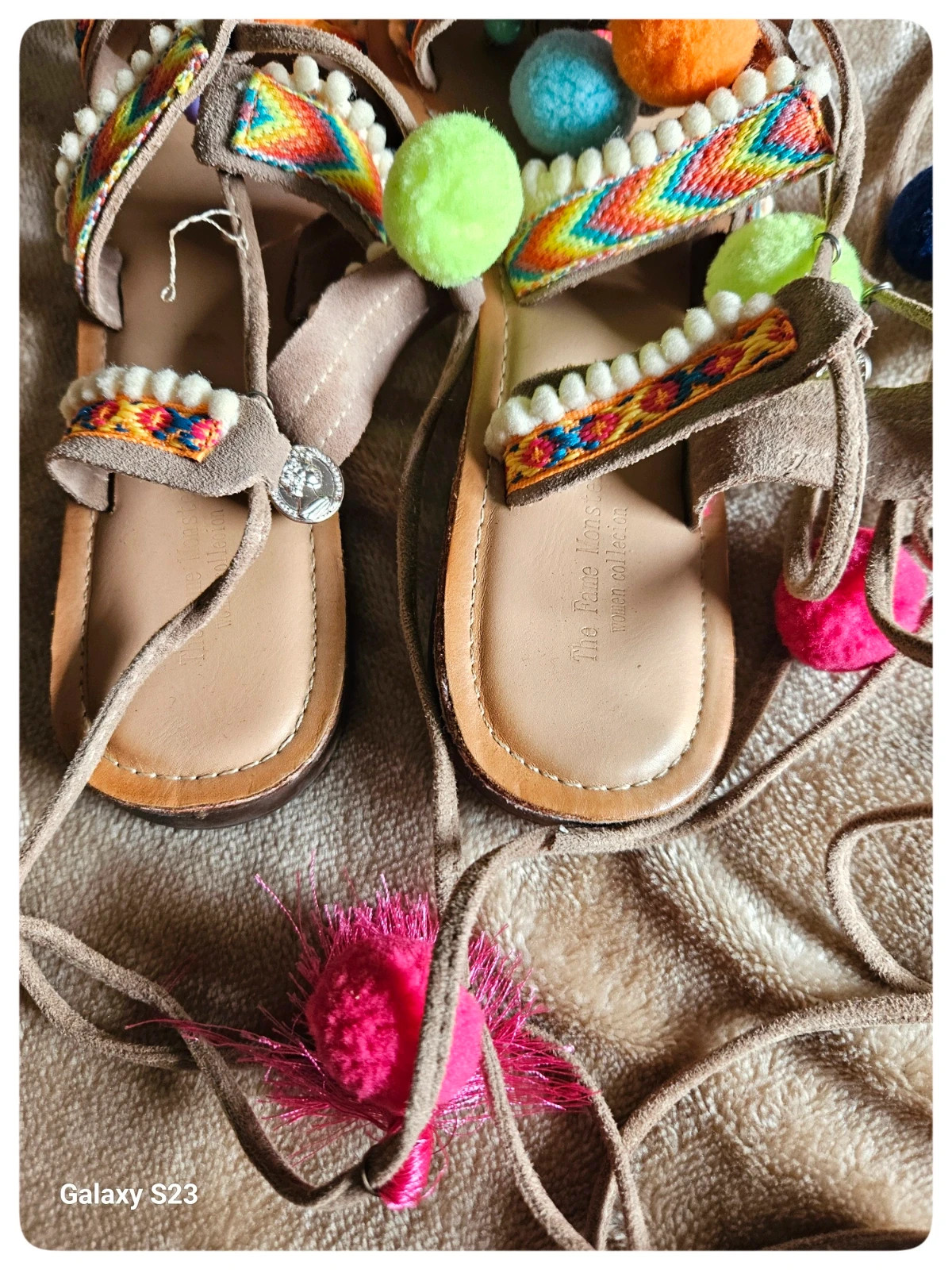 Sandalias boho con pompones – talla 40, coloridas y alegres – taille 40 4