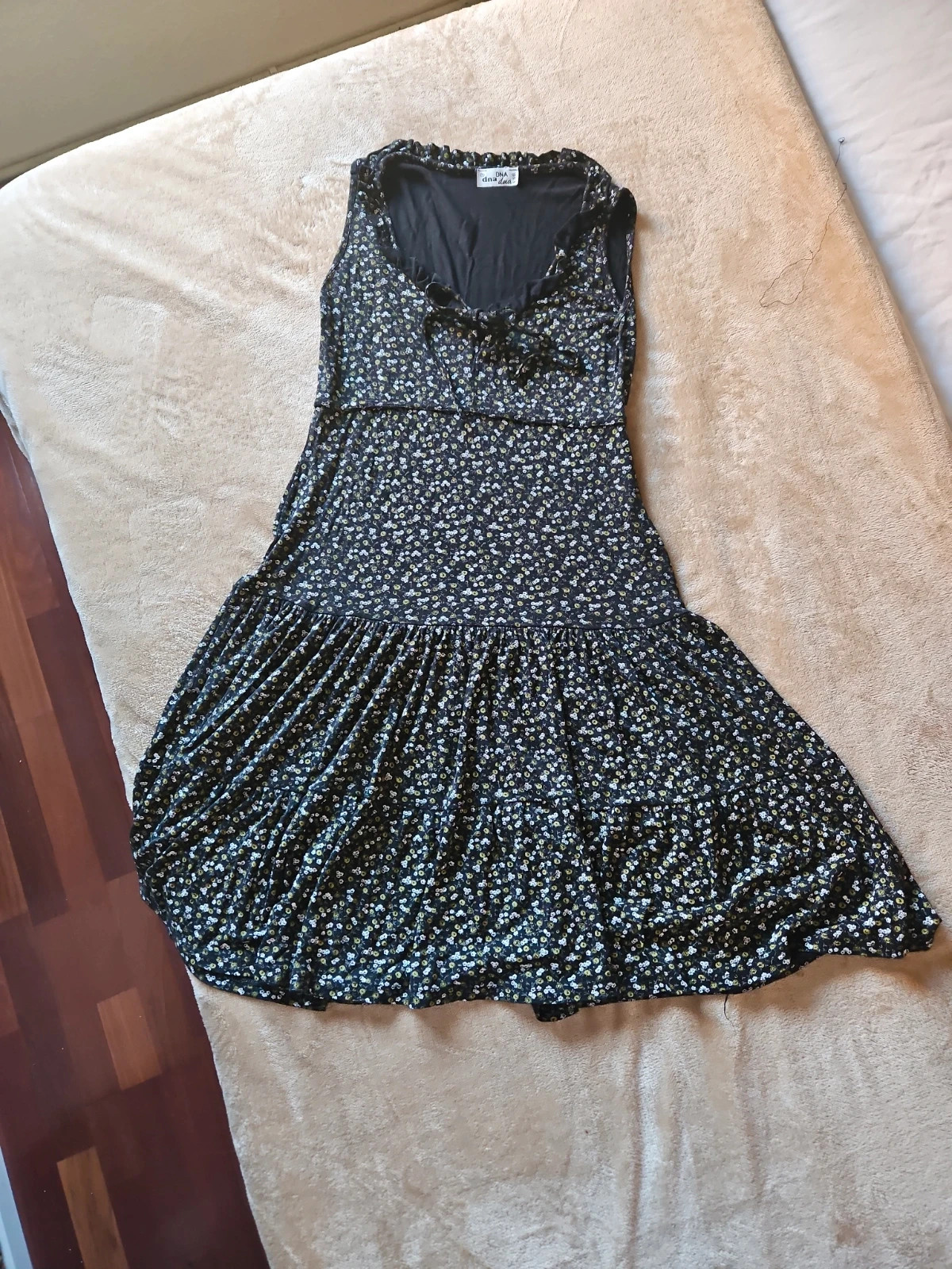 Vestido flores – DNA – taille S / 36 / 8
