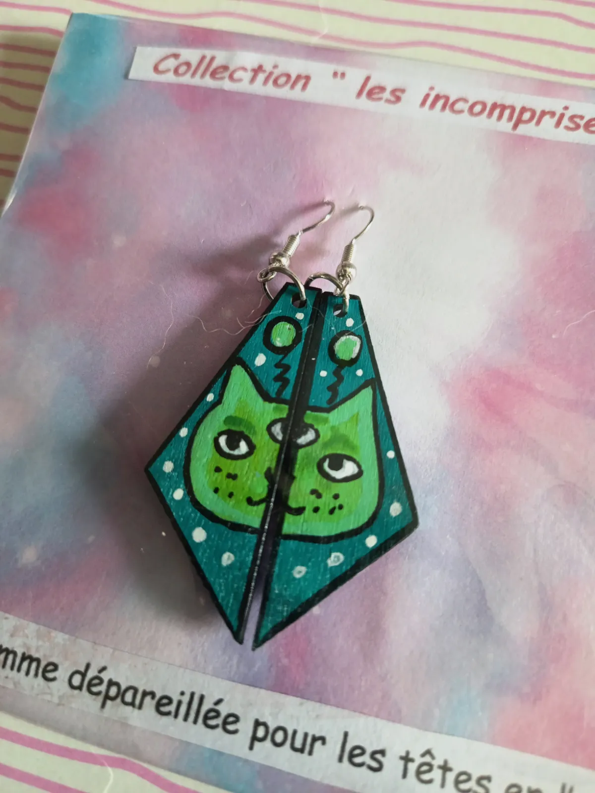 Boucle d'oreille collection" les incomprises" – Recycl'Art 2