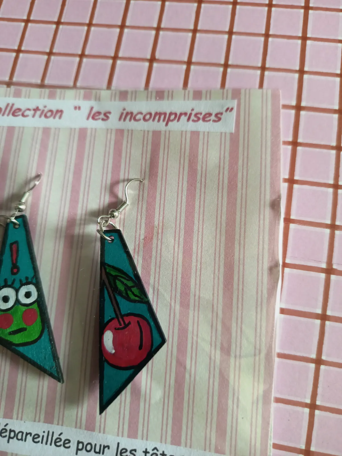 Boucle d'oreille collection les incomprises  – Recycl'Art 2