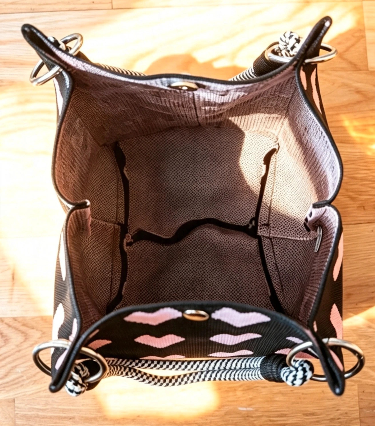 New Black Pink Hearts Knit Bucket Bag Hippie Boho Indie Festival 3