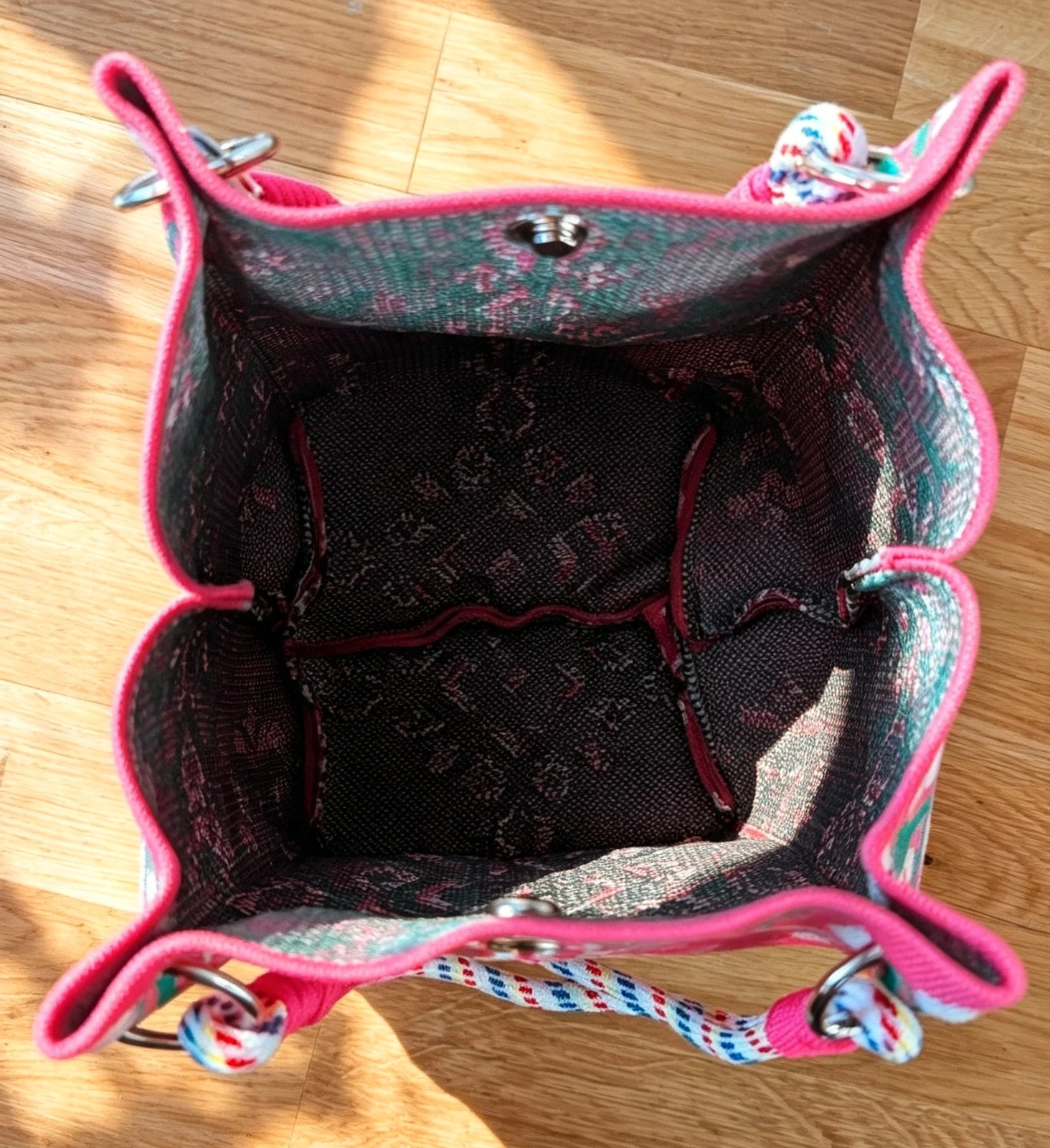 New Pink Knit Bucket Bag Boho Indie Hippie Rope Handles Silver Hardware 3