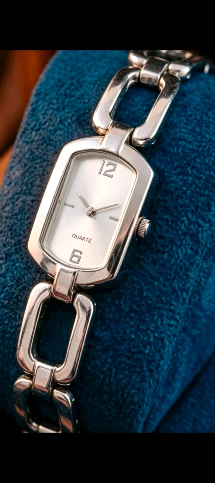 Silver Bracelet Watch – Minimalist Ladies Quartz Watch – taille Up to 30 mm 3