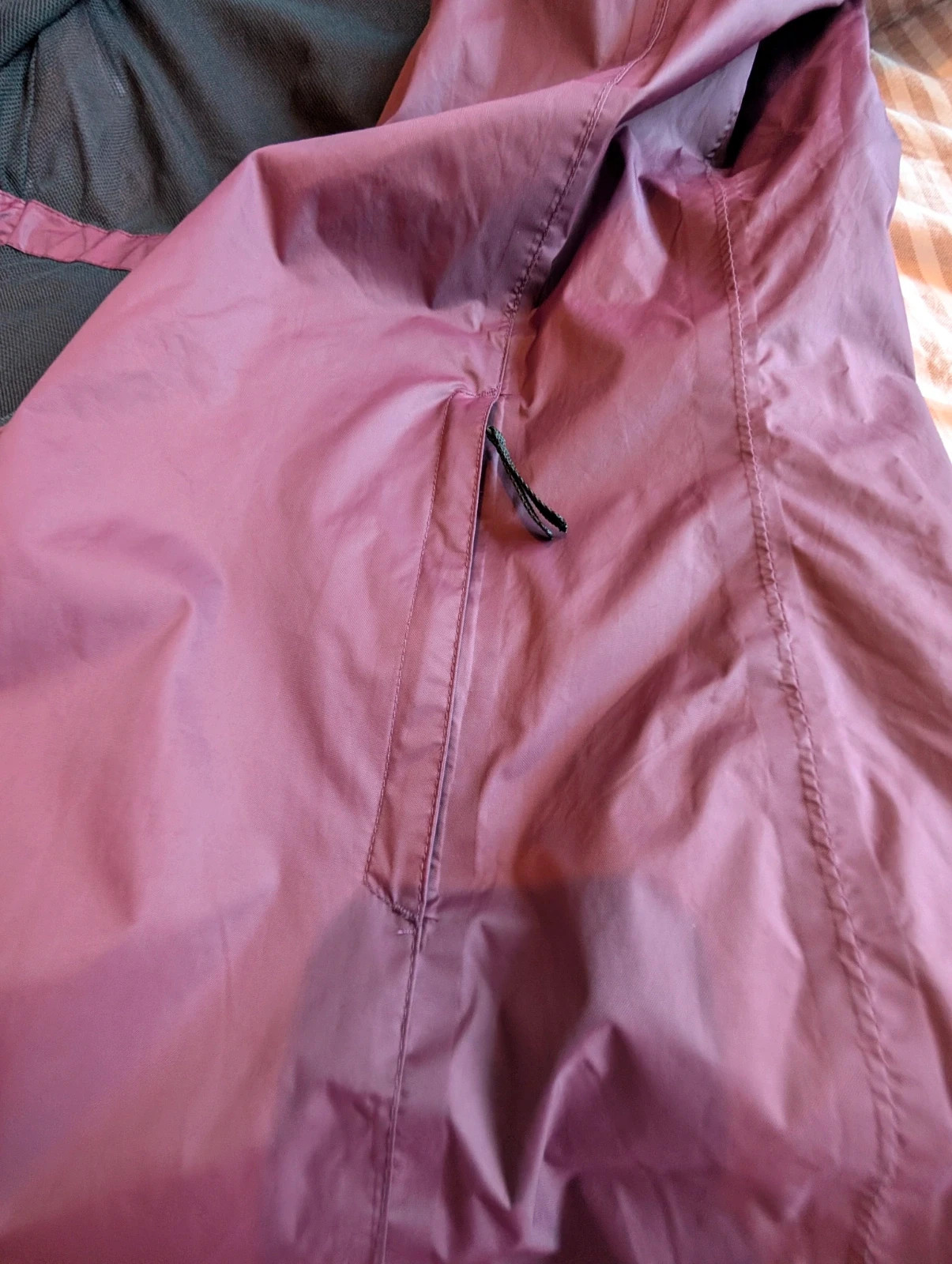Tog24 Women's Waterproof Hooded Rain Jacket - Burgundy - UK 12 – TOG24 – taille M / UK 12-14 4
