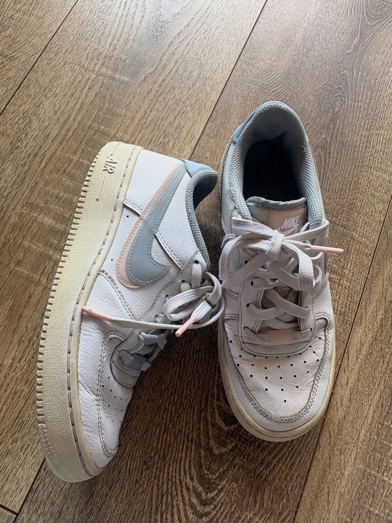 Basket Nike air taille 36,5