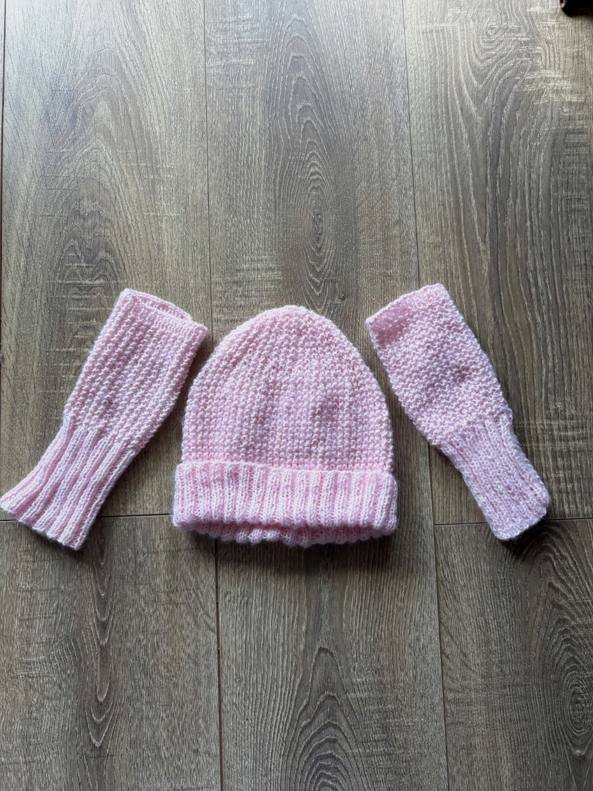 Bonnet + mitaines rose tricoté  – Zara 2
