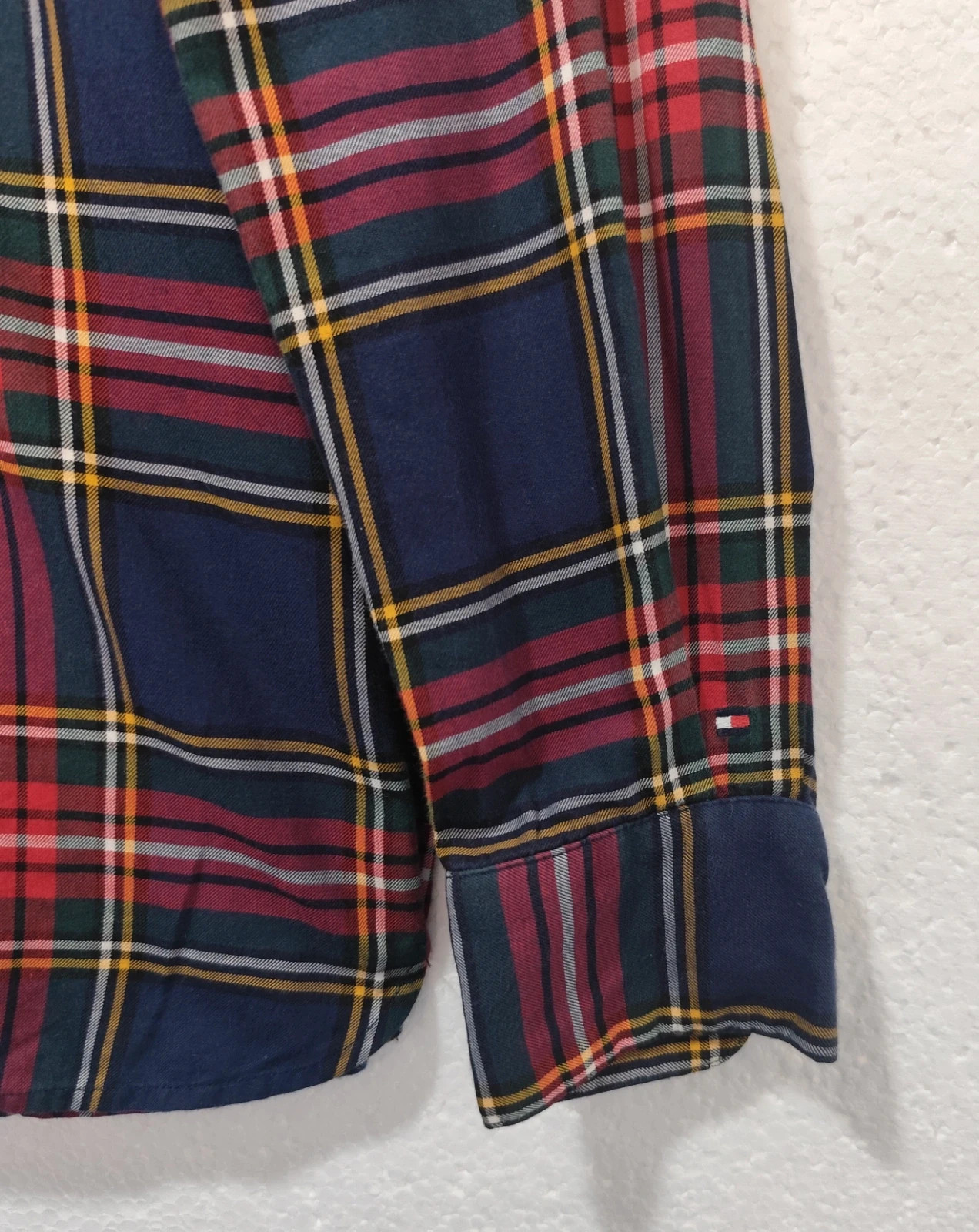 Camisa Tommy Hilfiger de cuadros 100% algodón Talla S – Tommy Hilfiger – taille S / 36 / 8 5
