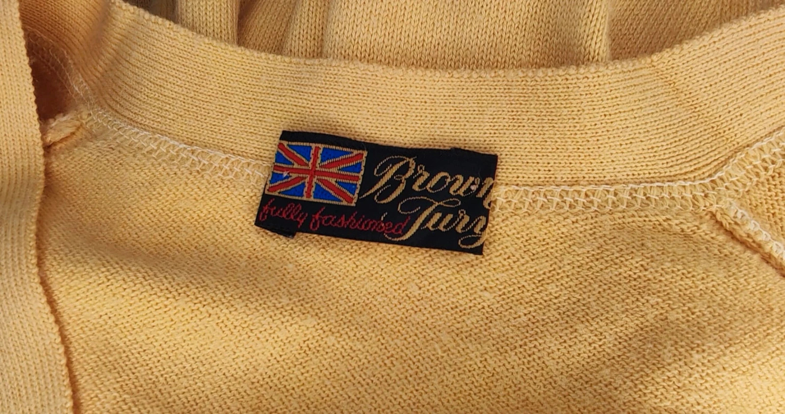 Cardigan Vintage Brown Fury Amarillo Talla M – Vintage Dressing – taille M 2