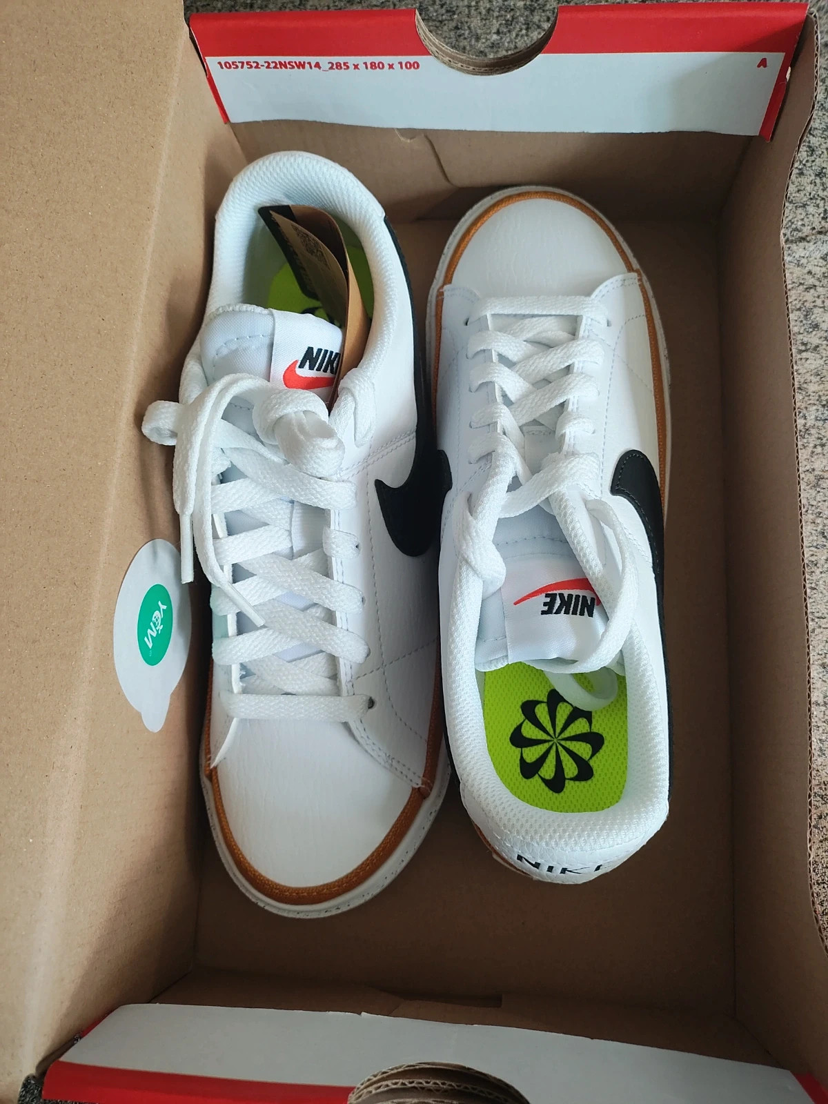 Nike shoes 36 unisex