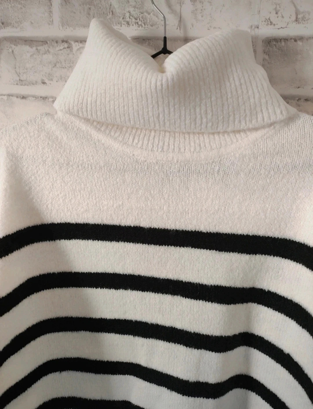 Pull blanc xs new with tag – Don't Call Me Jennyfer – taille XS / 34 / 6 4