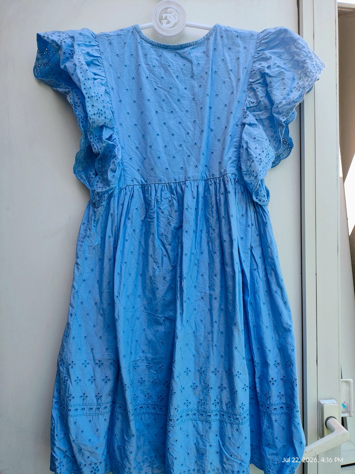 Cotton long dress embroidered 10 years – Kiabi – taille 10 ans / 140 cm 2