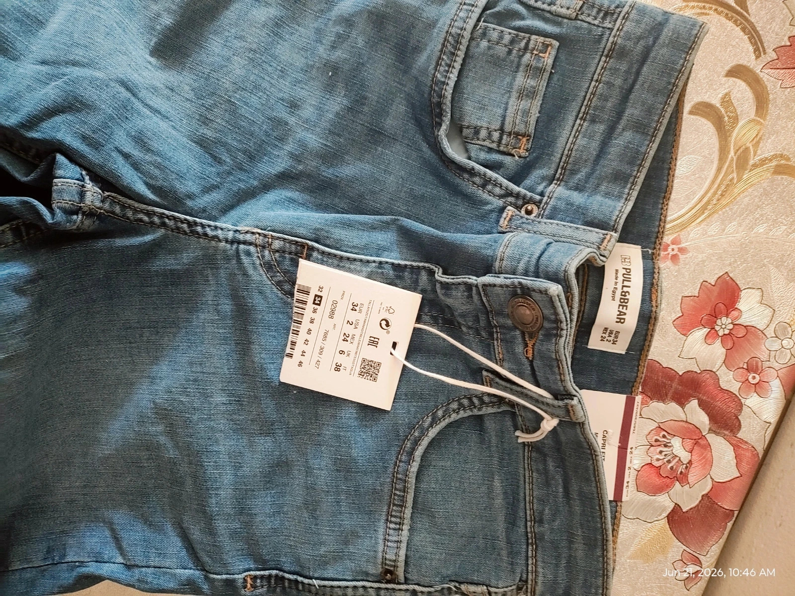 Pull and bear capri pent 34