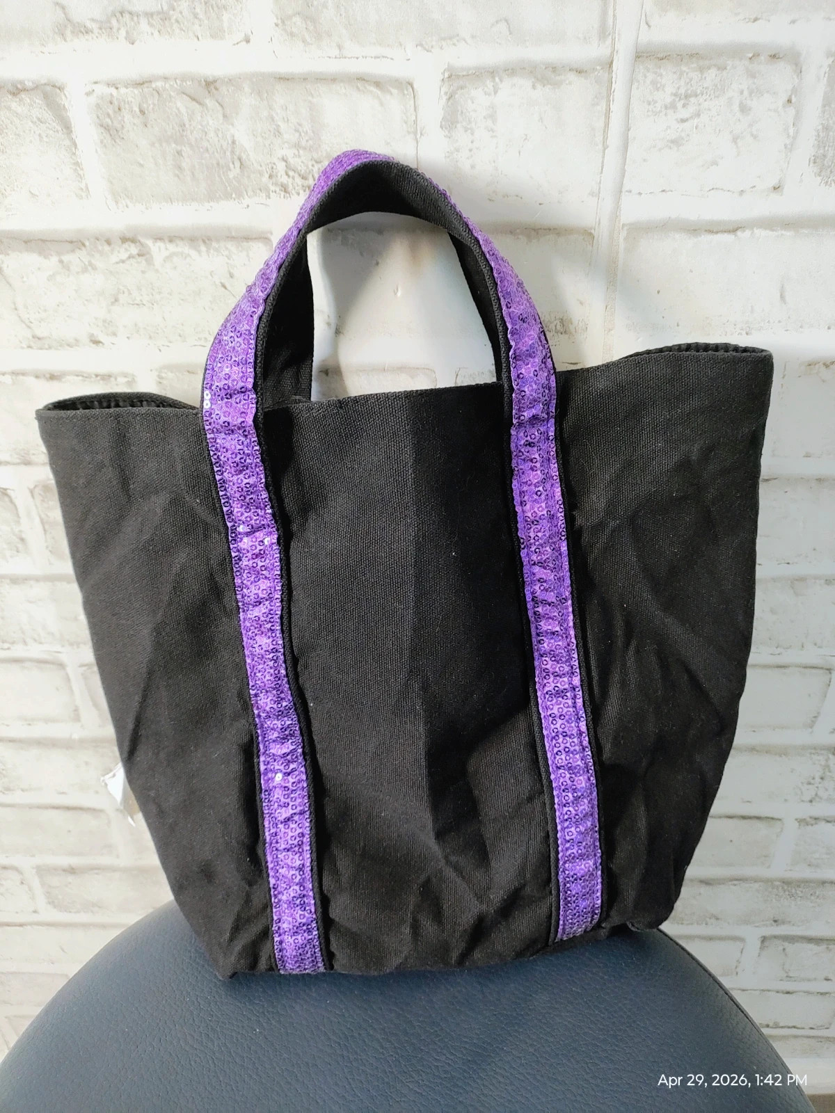 Hand bag
