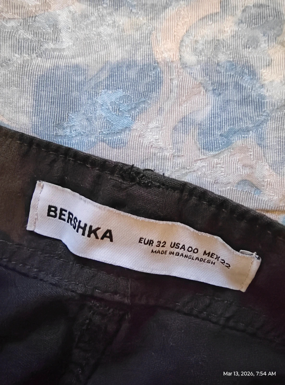 Bershka jean pent 32 size – Bershka – taille XXS / 32 / 4 4