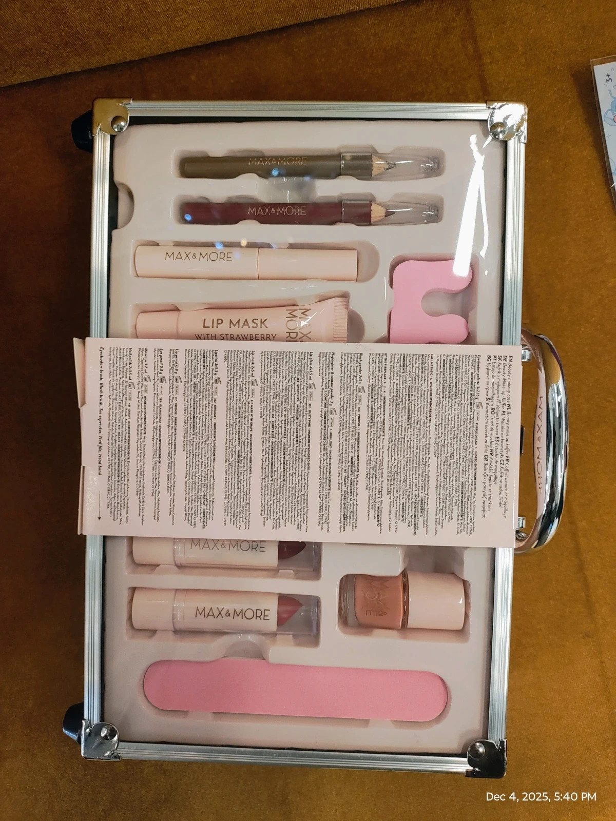 makeup 💄 kit – Max&More 3