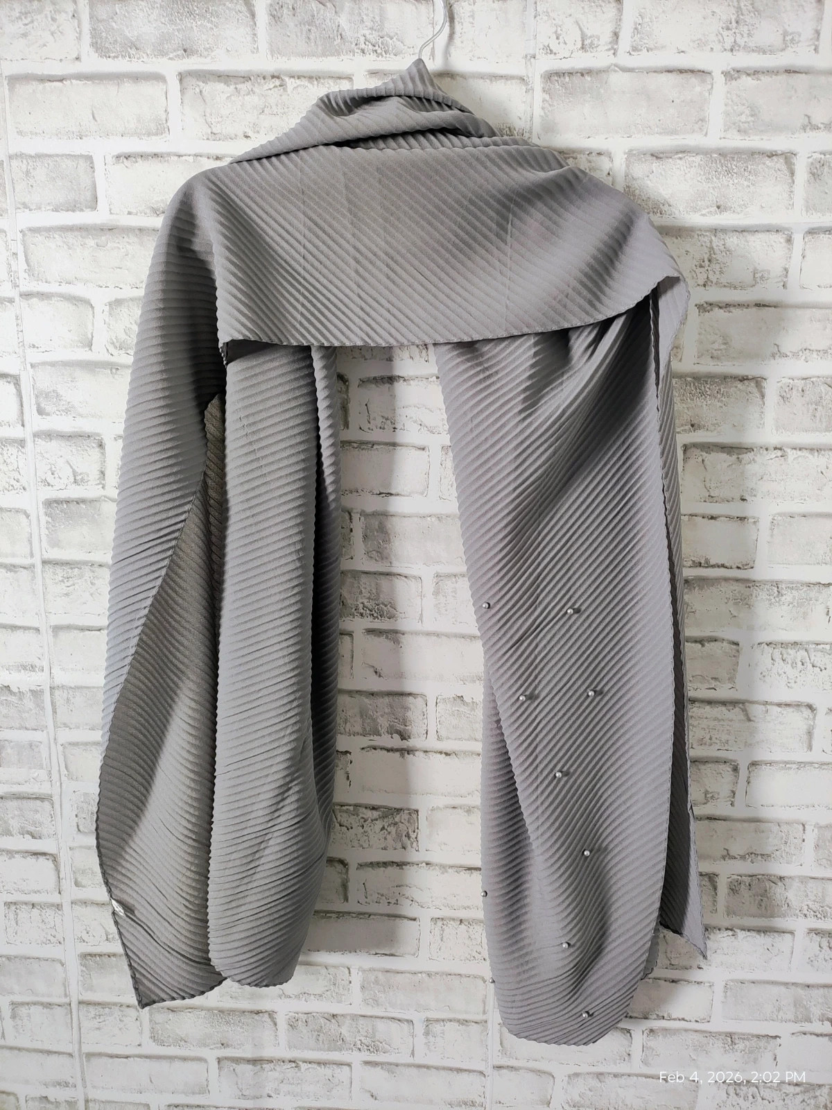 🧣 scarf long with faux pearls 3