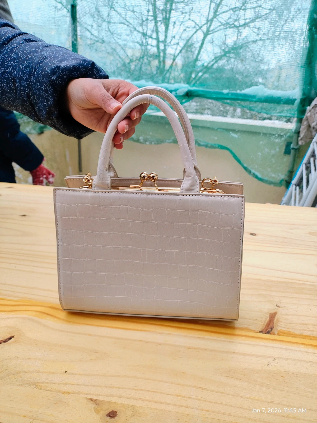 Shoulder bag