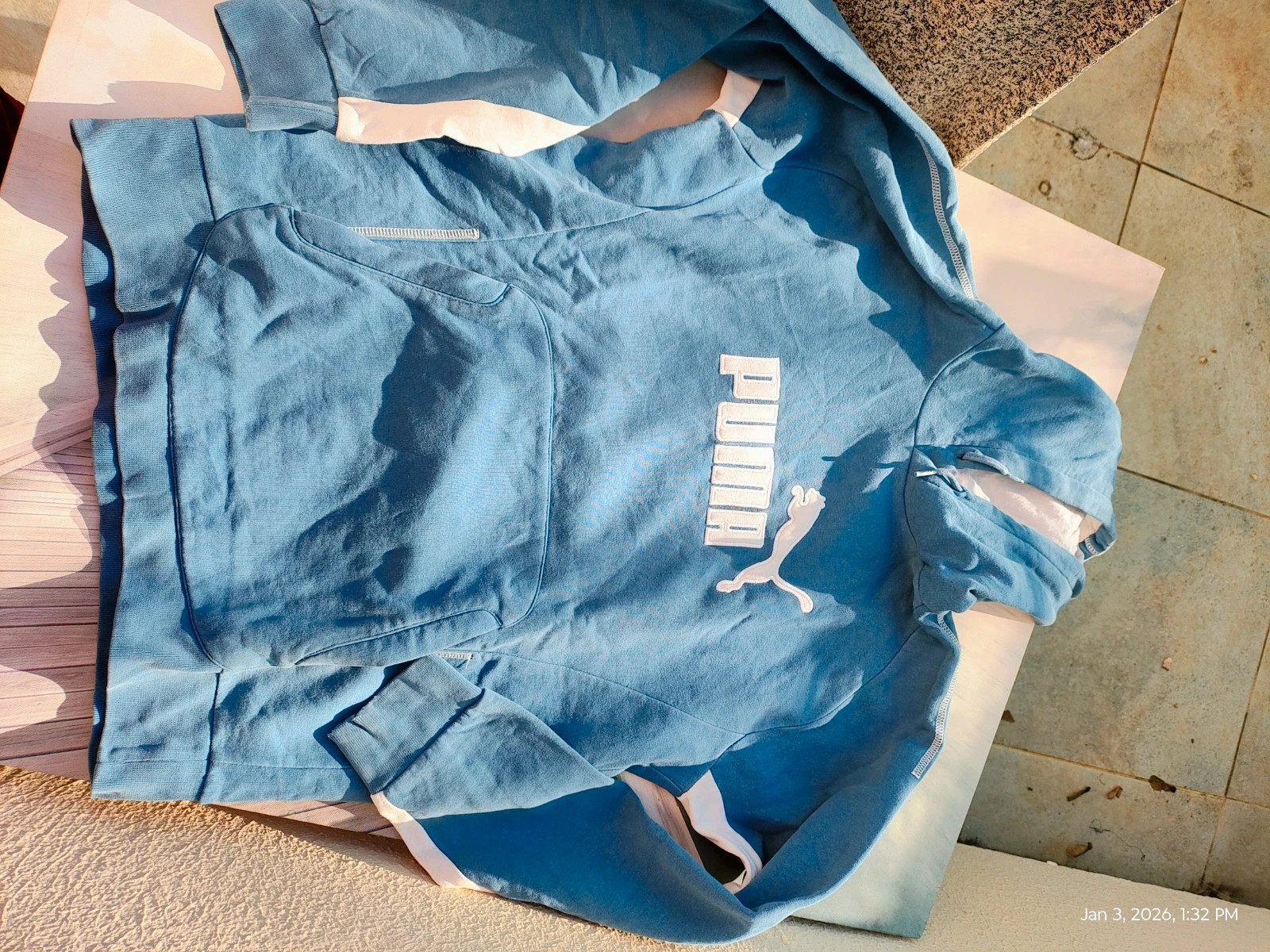 Hoodie with cap