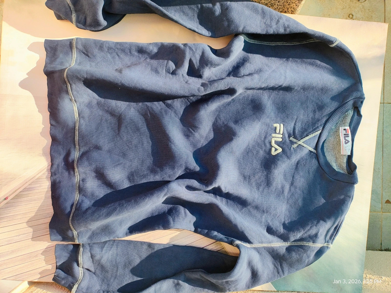 Sweat shirt