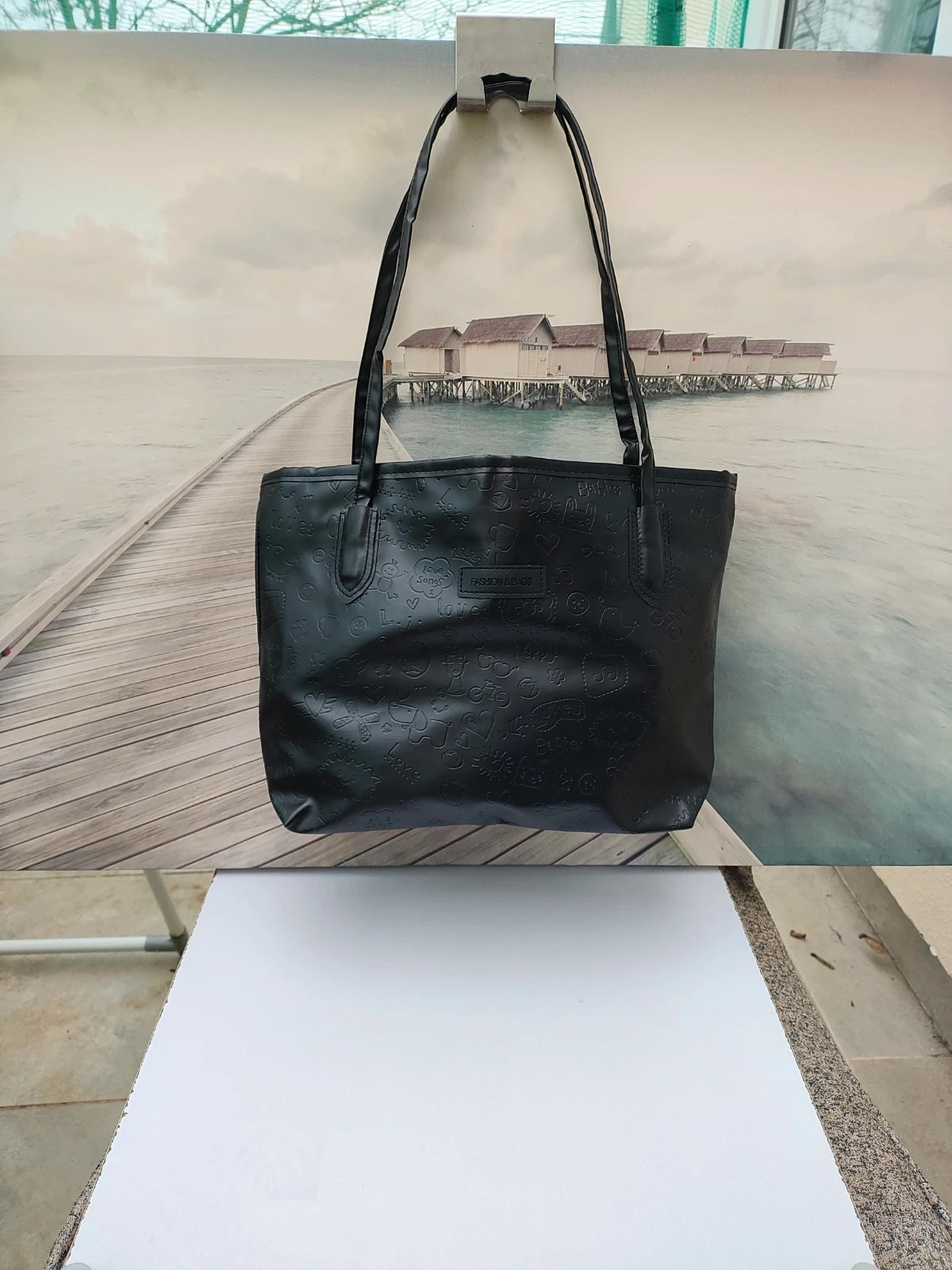 Shoulder bag