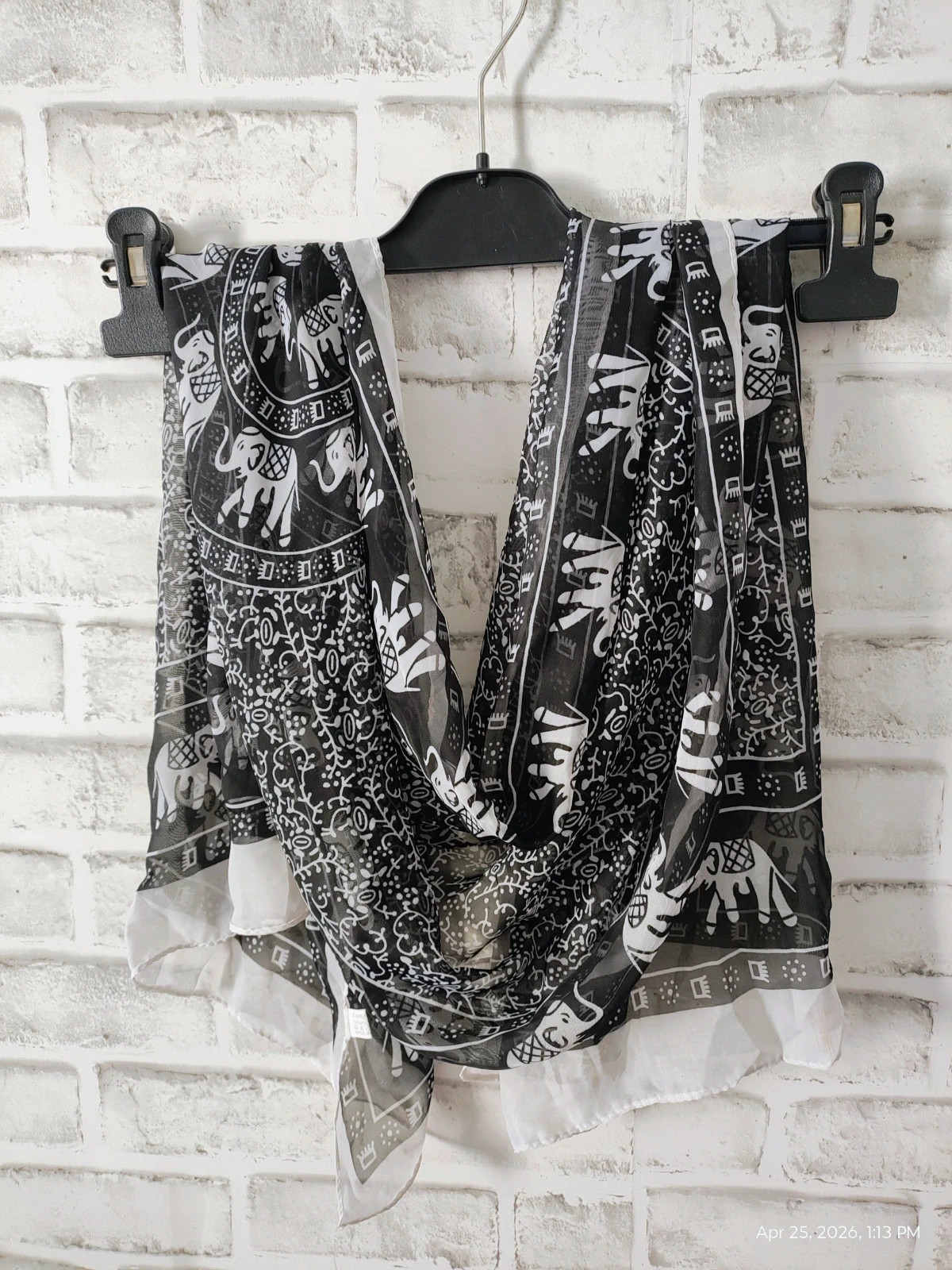Elephant 🐘 print 🧣