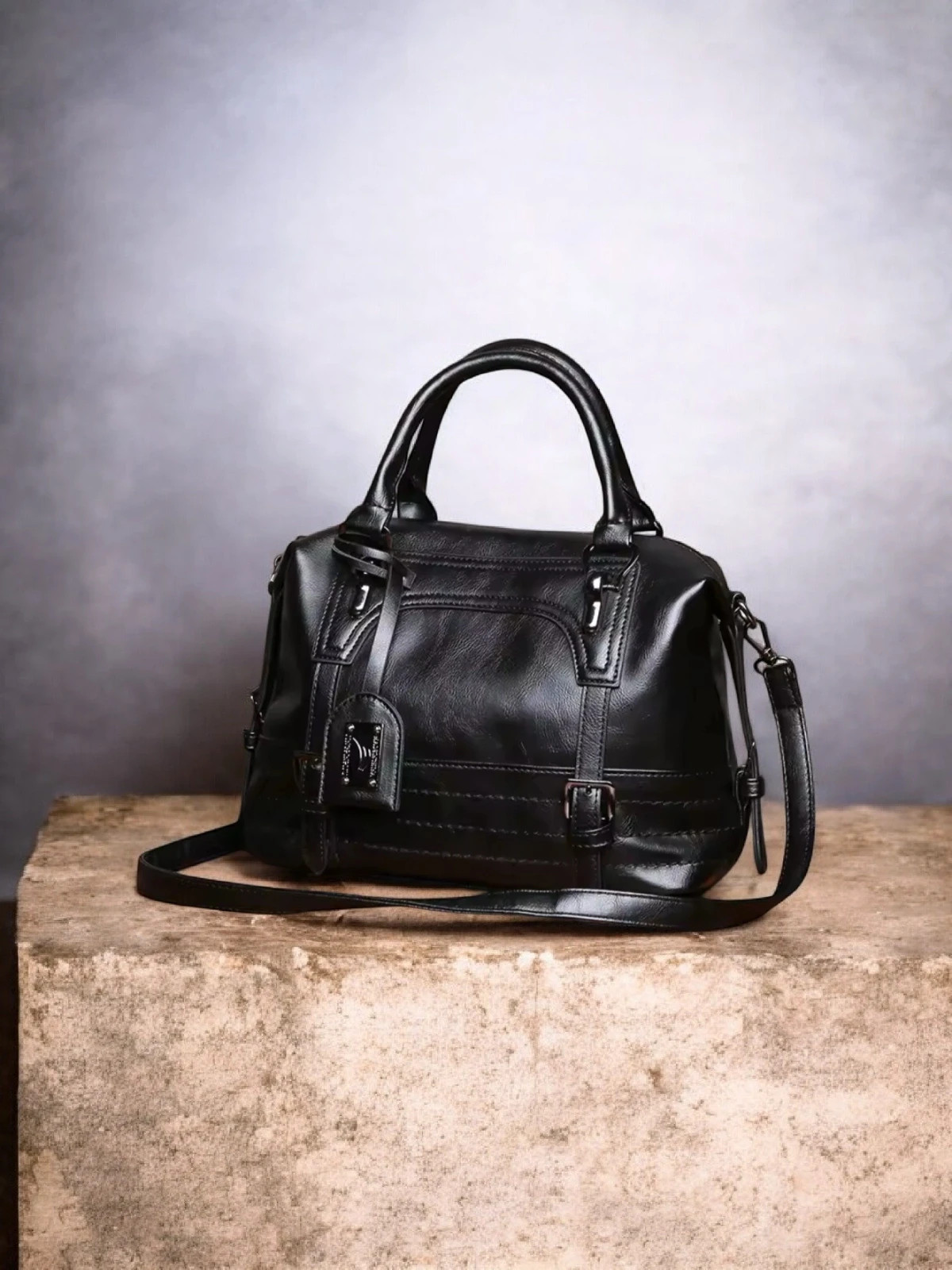 Hand bag